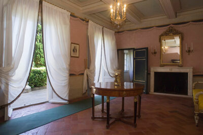 Interni-della-Villa-dei-Mulini,-residenza-di-Napoleone-a-Portoferraio-©R.Ridi