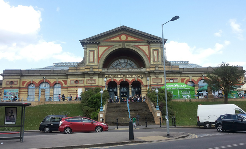 people’s palace L'ingresso-della-Palm-Court-dell'Alexandra-Palace