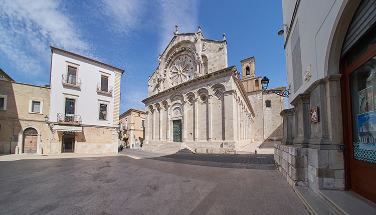 Troia,-Basilica-Cattedrale di Santa Maria Assunta (ph. © 2021 emilio dati)