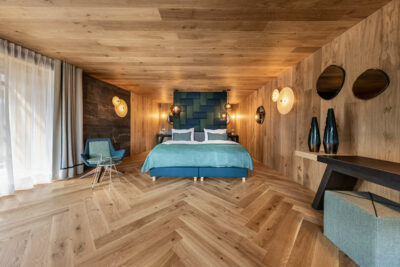 Hotel Fanes Camera con interni in legno