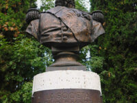 Monumento a Napoleone III (ph © emilio dati - mondointasca.it)