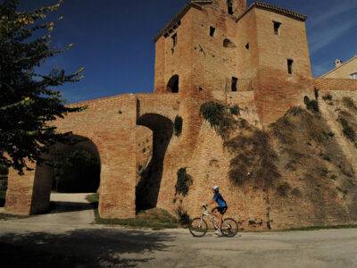 Val Mivola In bike al Castello di Loretello