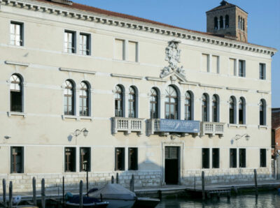 Museo del Vetro facciata sul canale