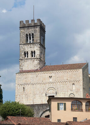 La torre della Collegiata di San Cristoforo (ph. ©emilio dati – mondointasca.it)