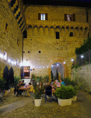 Viaggio in Romagna Osteria del Castello