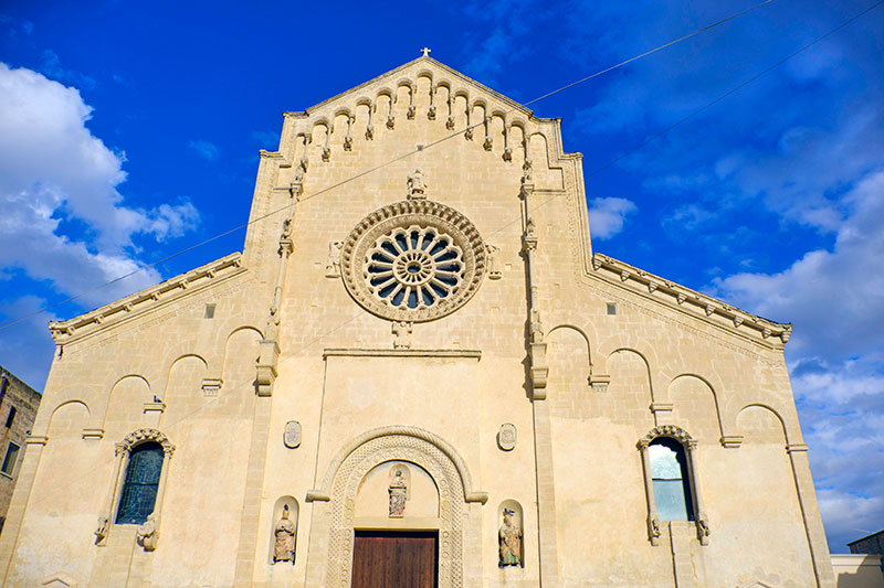 Cattedrale di Santa Maria della Bruna (ph. © emilio dati – mondointasca.it)
