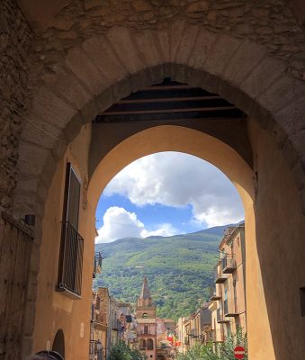 viaggio in sicilia Il Borgo di Castelbuono