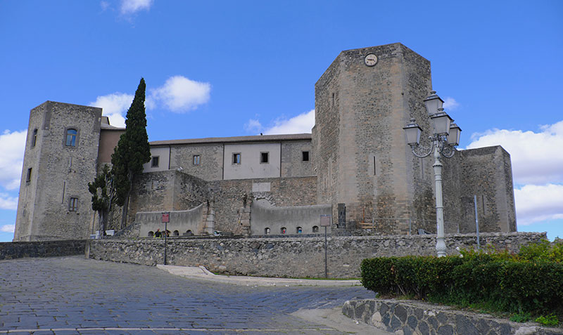 Irsina - Castello di Melfi