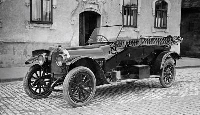 Opel 40-100 nel 1912 si impose nella corsa di Anversa