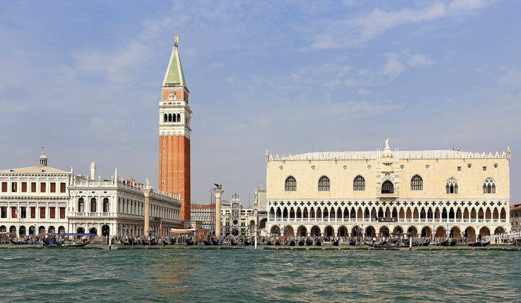 Venezia Campanile di San Marco e Palazzo Ducale