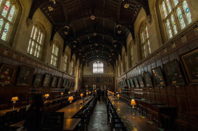 Biblioteca Oxford pexabay