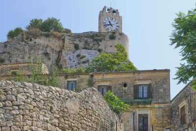 Sicilia meridionale Modica torre dell'orologio