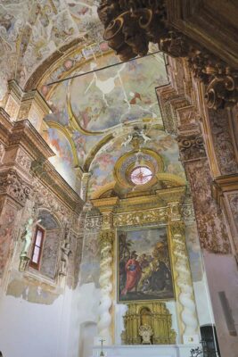 Chiesa di San Francesco, affreschi barocchi (ph. © 2023 emilio dati – mondointasca)