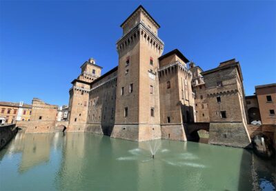Ferrara Castello Estense (ph. © p. ricciardi – mondointasca.it)