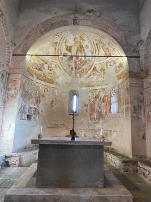 Borgomanero altare chiesa S. Leonardo (ph. p.ricciardi © mondointasca.it)