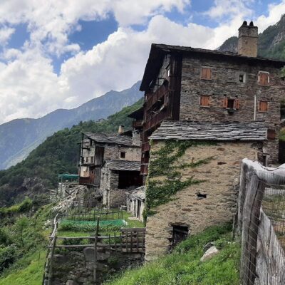 Il borgo fantasma di Savogno in Valchiavenna foto Fravaleonati Tripadvisor