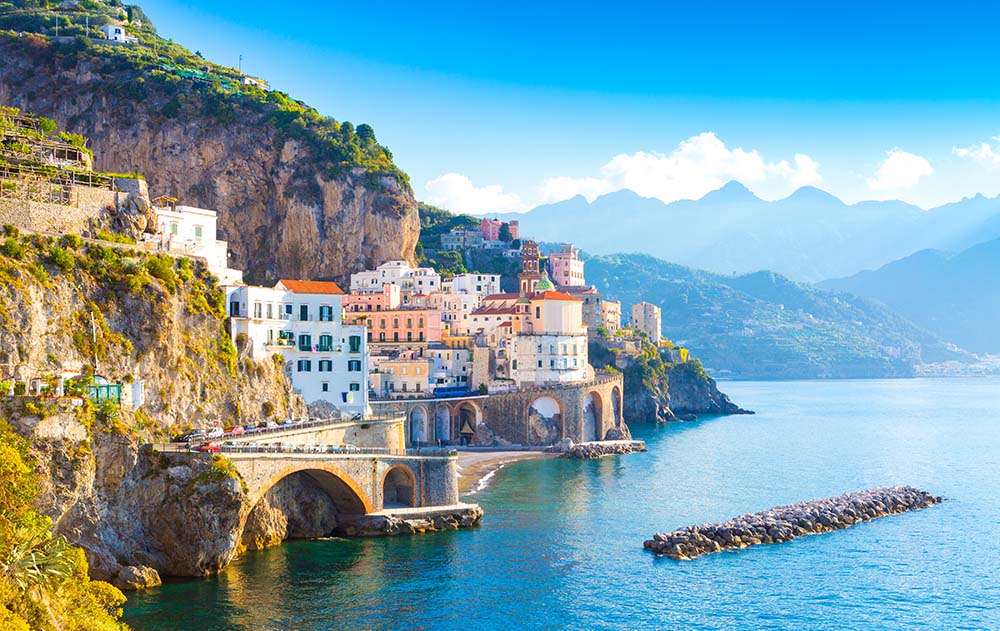 Amalfi Italia destinazione sondaggio 