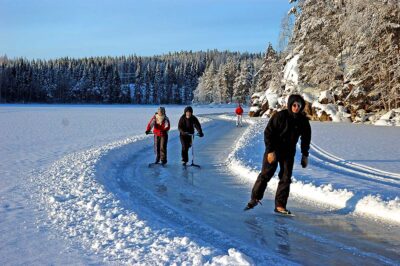 Maratona sul ghiaccio ragione dei laghi Finlandia
