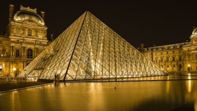 Parigi Museo del Louvre (Ph. Cuong Duong Viet da Pixabay)