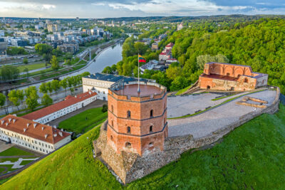 Lithuanian Song Celebration. A Vilnius 100 anni di canti e tradizione