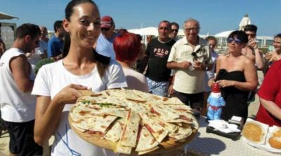 Romagna Riccione-day ospitalità accoglienza in spiaggia