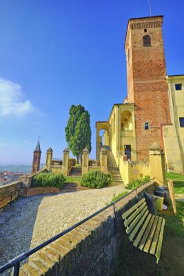 Cisterna d'Asti Piemonte rocche del Roero