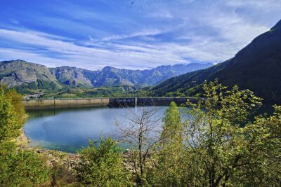 Piemonte Valle Gesso diga della Piastra