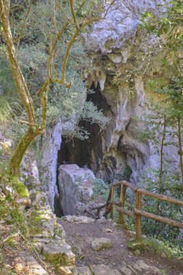 Grotta delle Risorgenza Sud del Cilento