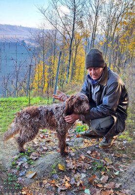 Tartufi Alba Carlo Marenda trifulau col cane Tato