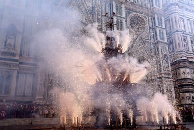 Pasqua Firenze scoppio del carro