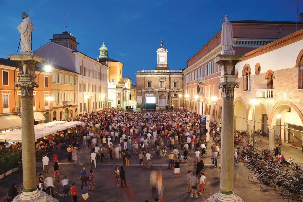Ravenna, Piazza del Popolo