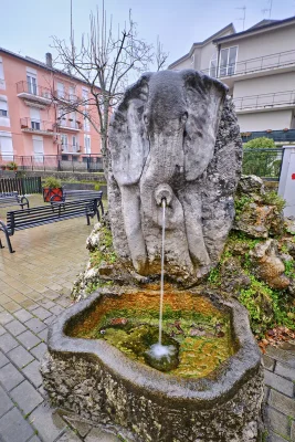 Rotonda borgo autentico nel Parco Nazionale del Pollino 5 Rotonda borgo autentico Basilicata fontana monumentale