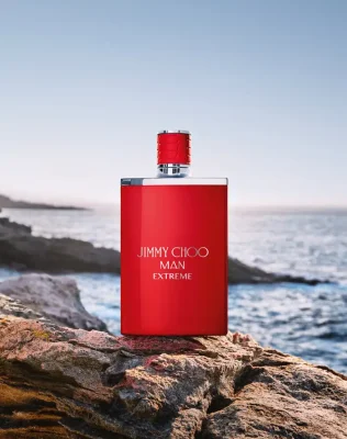 Fragranze evasioni profumate note esotiche Jimmy Choo