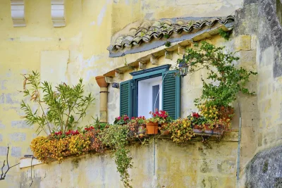 Basilicata 1: L’anima nascosta di Matera tra case grotte e chiese rupestri 6 Basilicata Matera un balcone sui Sassi