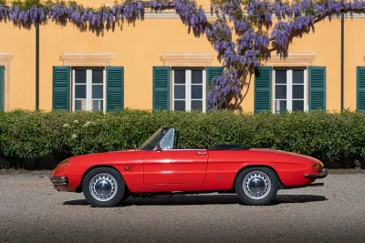 Alfa Romeo spider “Duetto”: una leggenda nata 60 anni fa 1 Alfa Romeo 1600 Spider Duetto - primaserie