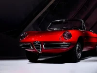 Alfa Romeo Spider Duetto