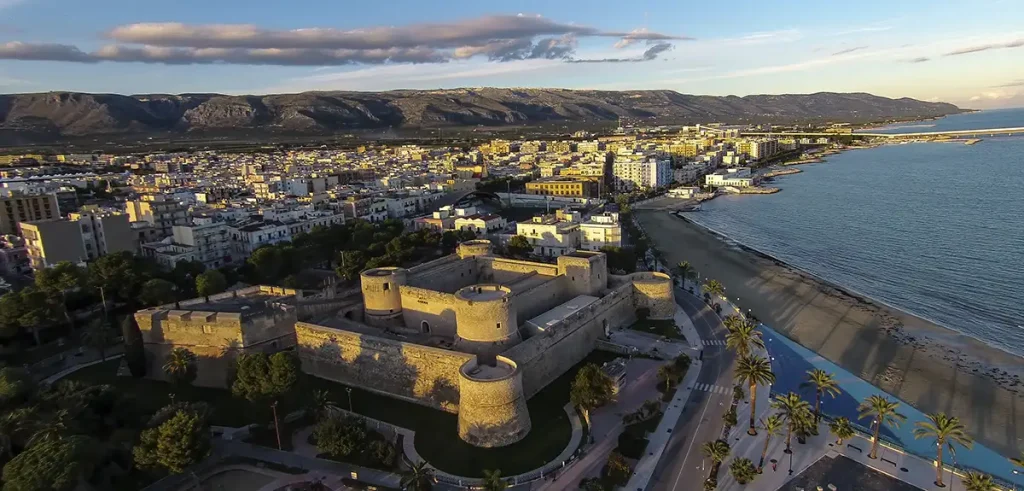 Puglia, Gargano, Manfredonia Castello Svevo Angioino