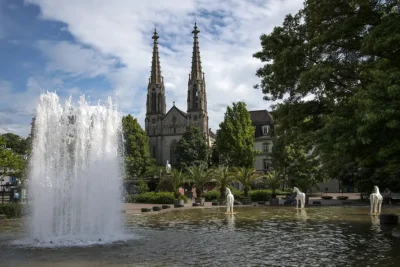 Baden-Baden, Terme, Belle Époque, parchi storici, acque curative,