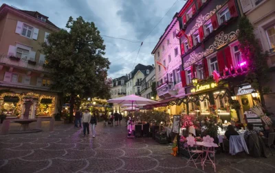 land Baden –Wurttemberg, Baden-Baden, Terme, Belle Époque, parchi storici, acque curative,