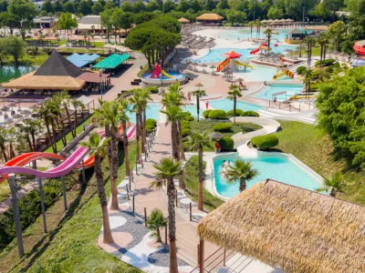 Caraibi a Padova, parco acquatico Padovaland, scivoli
