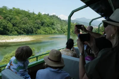 Il Fascino del Viaggio Open-Air: in Italia debuttano le nuove Carrozze Panoramiche 1 Fondazione FS Italia, Regione Lombardia, Carrozze Panoramiche, Turismo slow, Viaggio,
