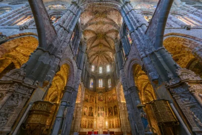 Ávila e il Viaggio nel Tempo: la Magia del Mercado de Las Tres Culturas 14 Ávila Giornate Medievali, Mercado de las Tres Culturas 2026, Feste medievali Spagna, Mura di Ávila UNESCO,
