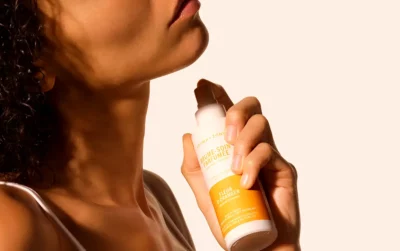 Beauty Case Estivo - Summer Gourmand, acqua profumata idratante, mist bifasica solare, makeup waterproof estate.