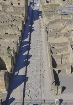 Sulle tracce dei Borbone: il fascino ritrovato della Strada Regia delle Calabrie 16 Napoli, Ercolano, Reggio Calabra, Strada Regia, Portici