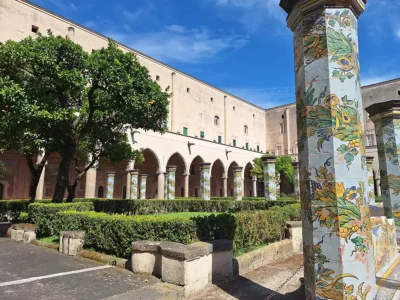 Napoli, Ischia e Procida in treno e traghetto: l'itinerario perfetto per un long weekend 3 weekend Napoli Ischia Procida - long weekend Napoli e isole