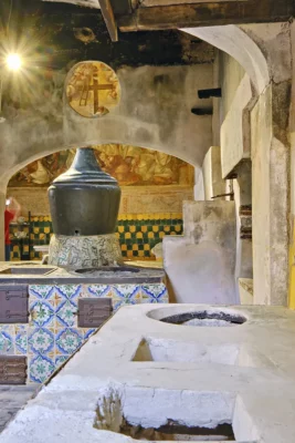 Sulla Strada Regia delle Calabrie: ultimo tratto tra storia, grotte sotterranee e antiche taverne 20 Strada Regia delle Calabrie, Grotte di Pertosa Auletta, Certosa di Padula cosa vedere, turismo storico Campania e Calabria