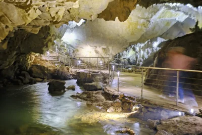 Sulla Strada Regia delle Calabrie: ultimo tratto tra storia, grotte sotterranee e antiche taverne 5 Strada Regia delle Calabrie, Grotte di Pertosa Auletta, Certosa di Padula cosa vedere, turismo storico Campania e Calabria