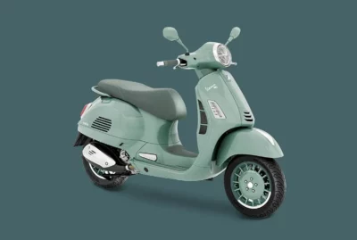 Vespa: 80 anni di mito in viaggio tra cinema, libertà e Made in Italy 7 Vespa icona del Made in Italy, itinerari in Vespa, raduni Vespa, viaggiare in Vespa