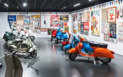 Vespa: 80 anni di mito in viaggio tra cinema, libertà e Made in Italy 5 Vespa icona del Made in Italy, itinerari in Vespa, raduni Vespa, viaggiare in Vespa