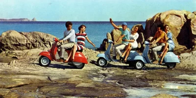 Vespa icona del Made in Italy, itinerari in Vespa, raduni Vespa, viaggiare in Vespa